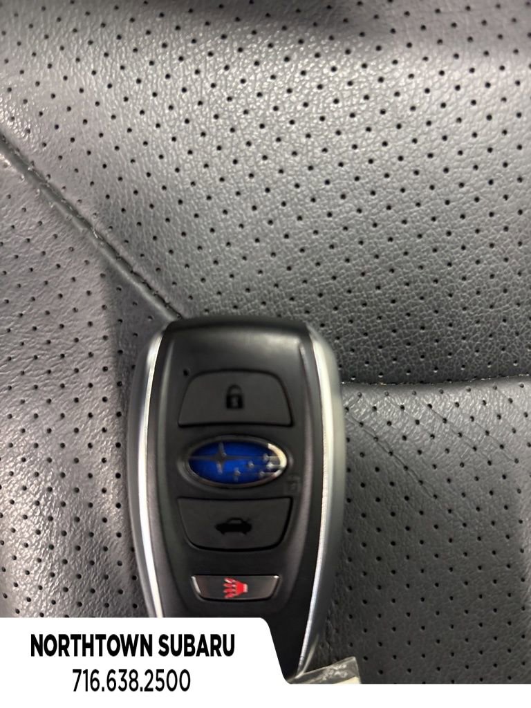 Used 2020 Subaru Forester Limited image 29