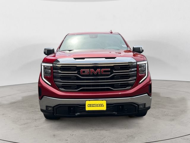 Used 2023 GMC Sierra 1500 SLT w/ SLT Convenience Package AWD/4WD image 2