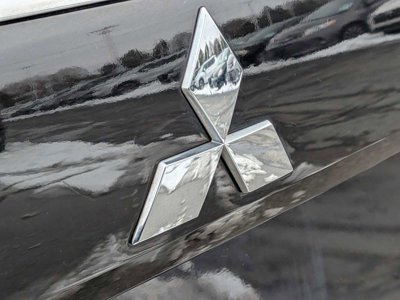 Used 2018 Mitsubishi Outlander SEL image 12