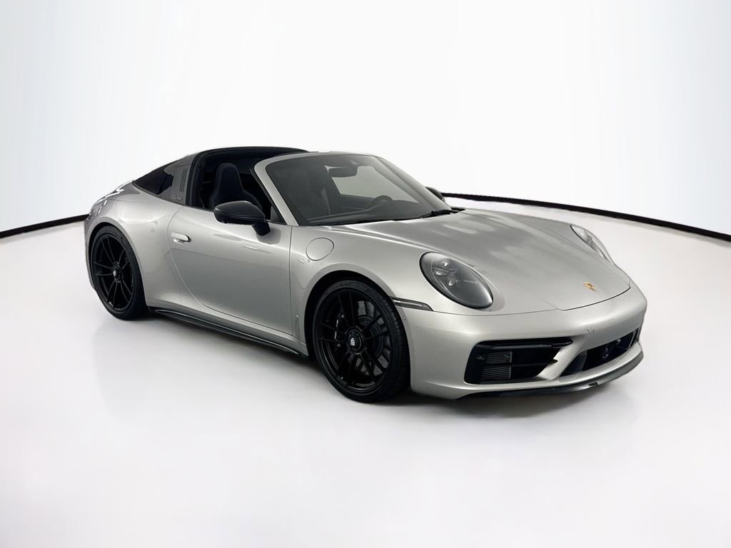 Used 2022 Porsche 911 Targa 4 GTS AWD/4WD image 3
