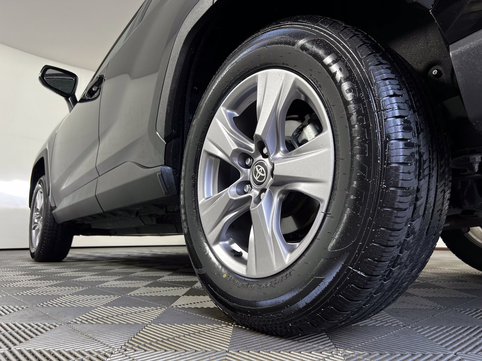 Certified 2025 Toyota RAV4 XLE FWD image 24
