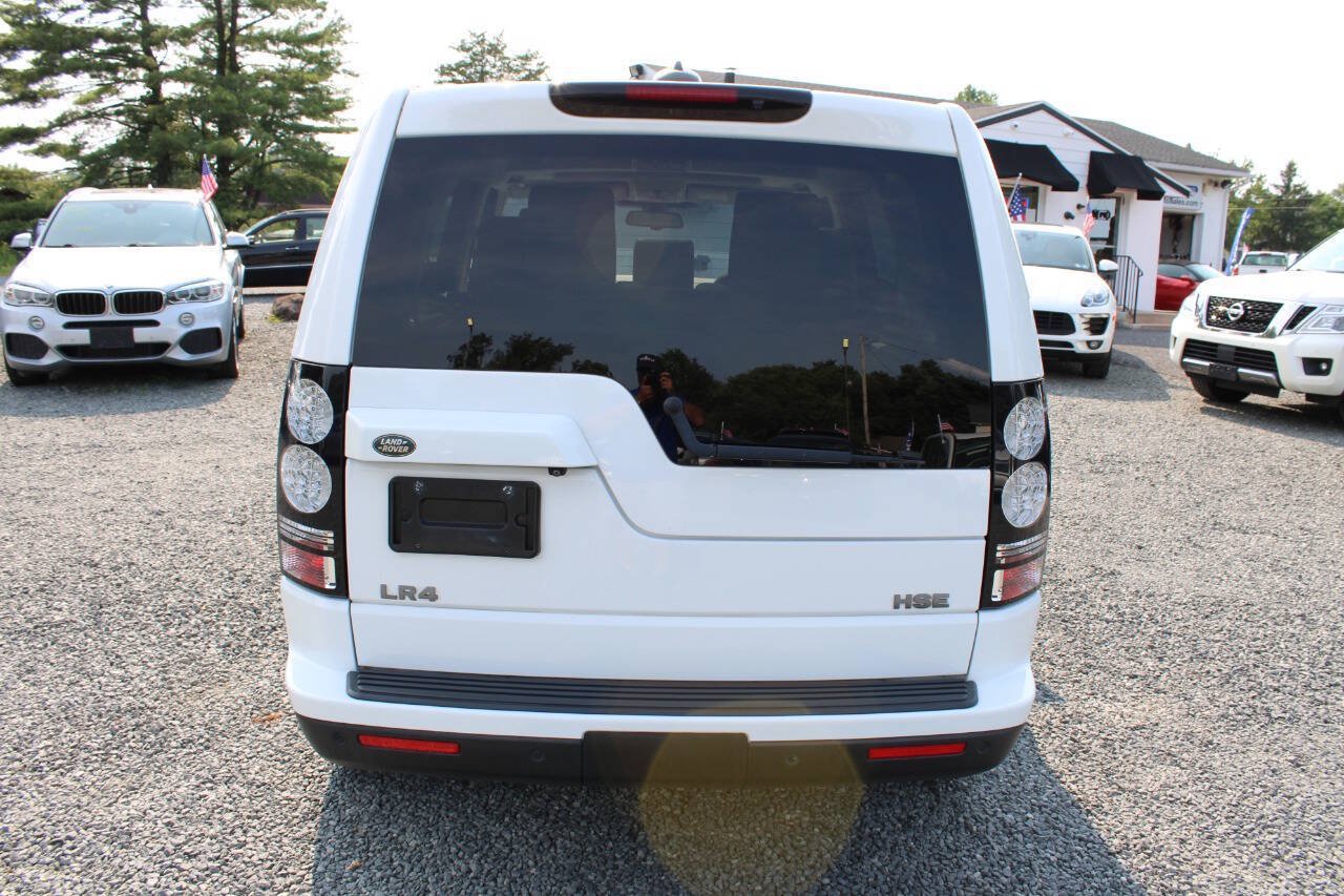 Used 2016 Land Rover LR4 HSE Silver Edition AWD/4WD image 8