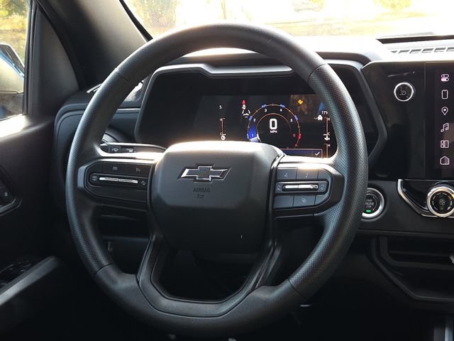 Used 2023 Chevrolet Colorado Trail Boss w/ Technology Package image 14