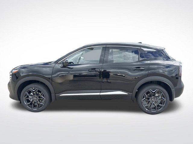 New 2027 Nissan Kicks SR FWD image 6