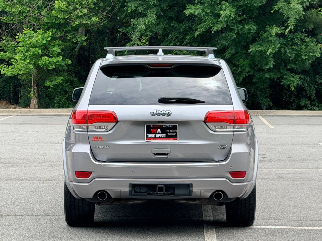 Used 2014 Jeep Grand Cherokee Overland AWD/4WD image 5