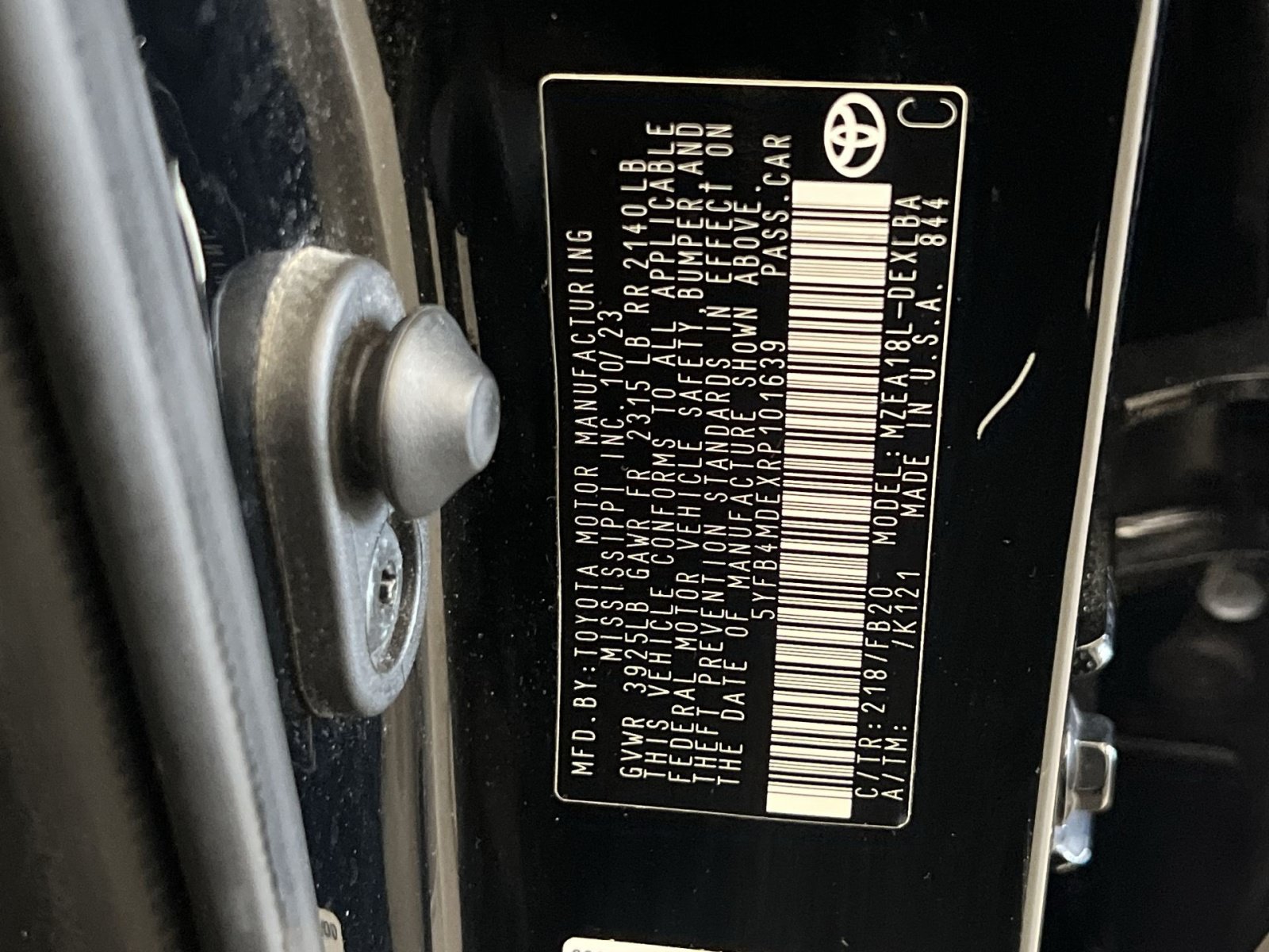 Used 2024 Toyota Corolla LE FWD image 39