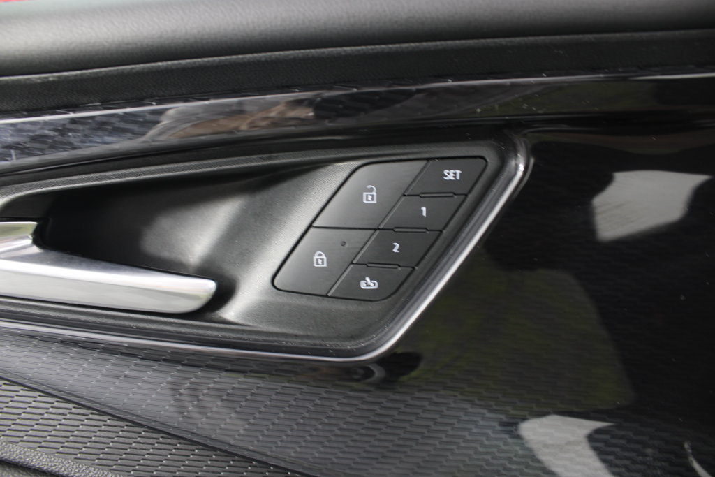 Used 2024 Chevrolet Blazer EV RS AWD/4WD image 17
