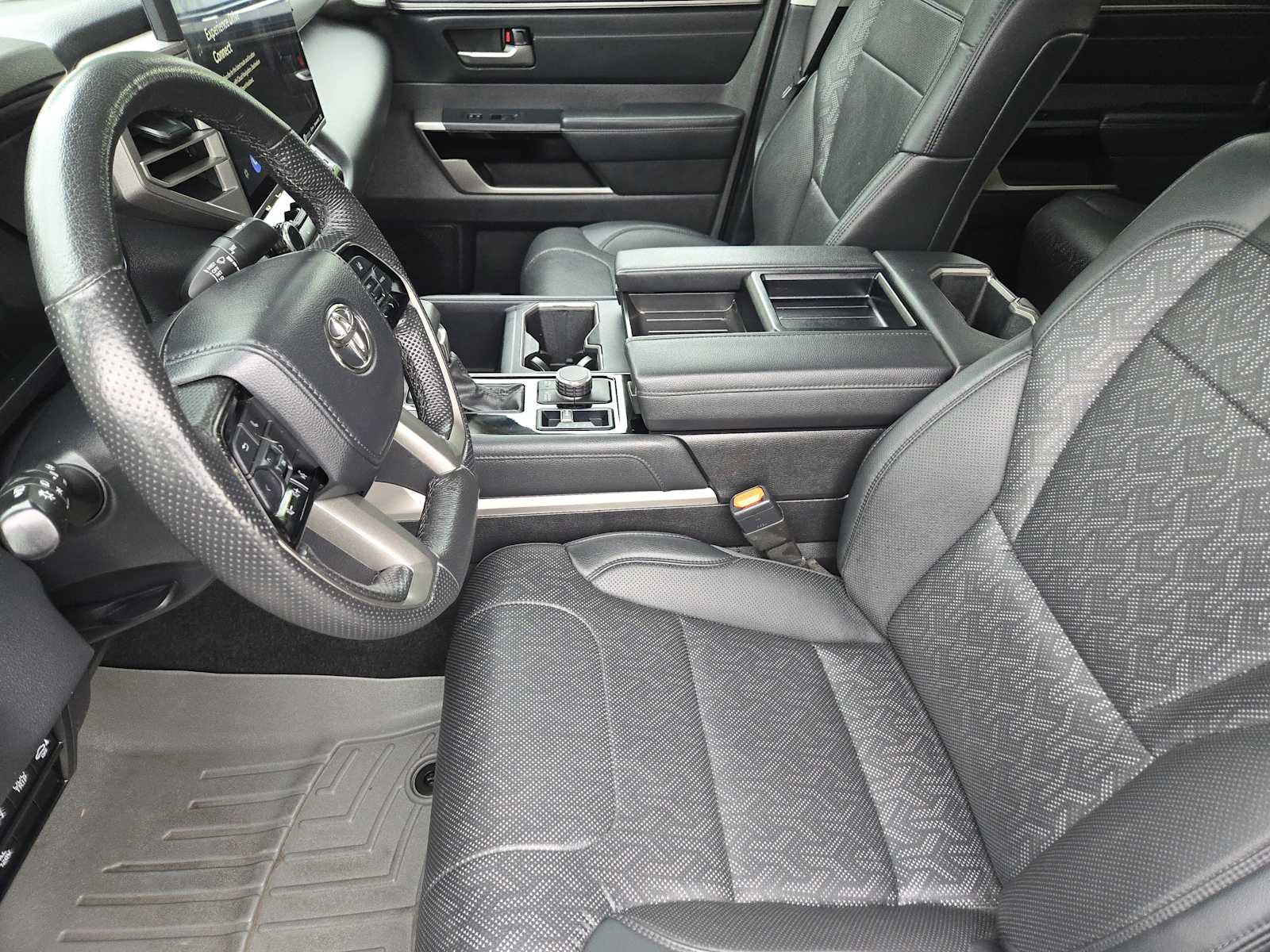 Used 2024 Toyota Tundra Limited AWD/4WD image 14
