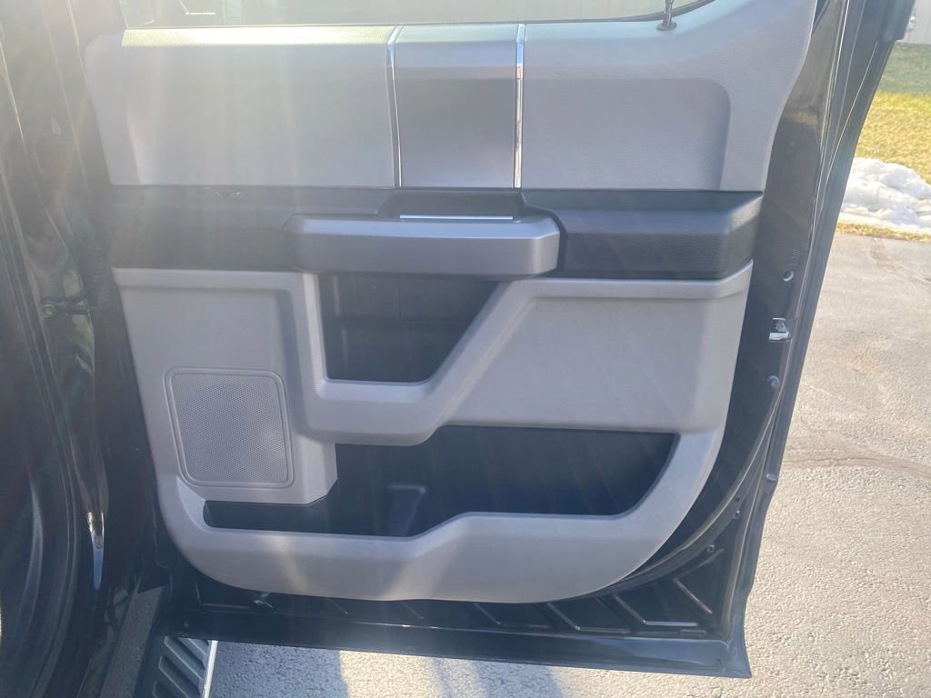 Used 2018 Ford F150 XLT w/ Equipment Group 302A Luxury image 25