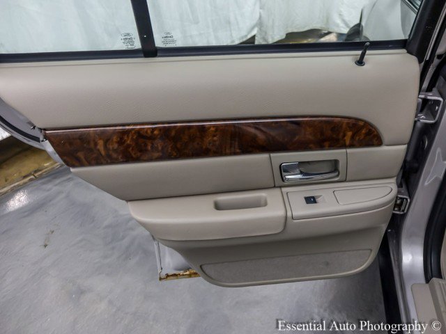 Used 2010 Mercury Grand Marquis LS image 22