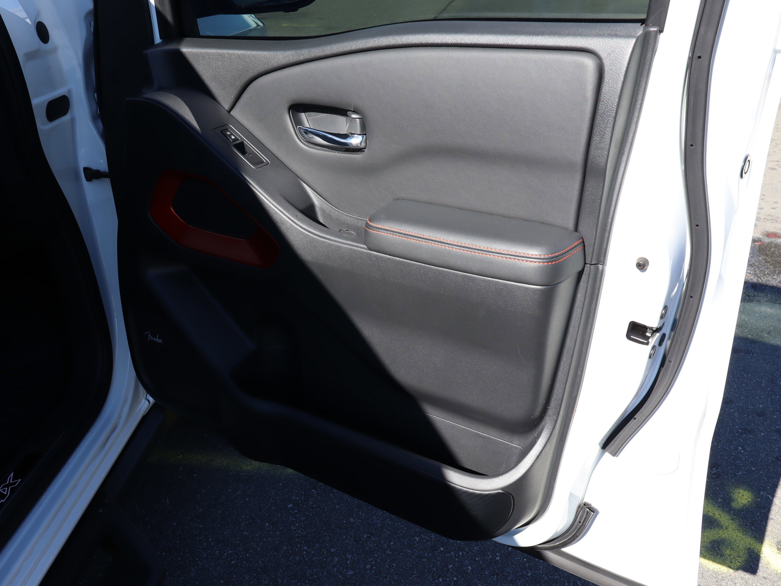 Used 2023 Nissan Frontier PRO-4X w/ Pro-4X Premium Package image 38