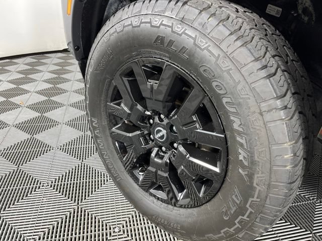 Used 2022 Nissan Frontier SV RWD image 13