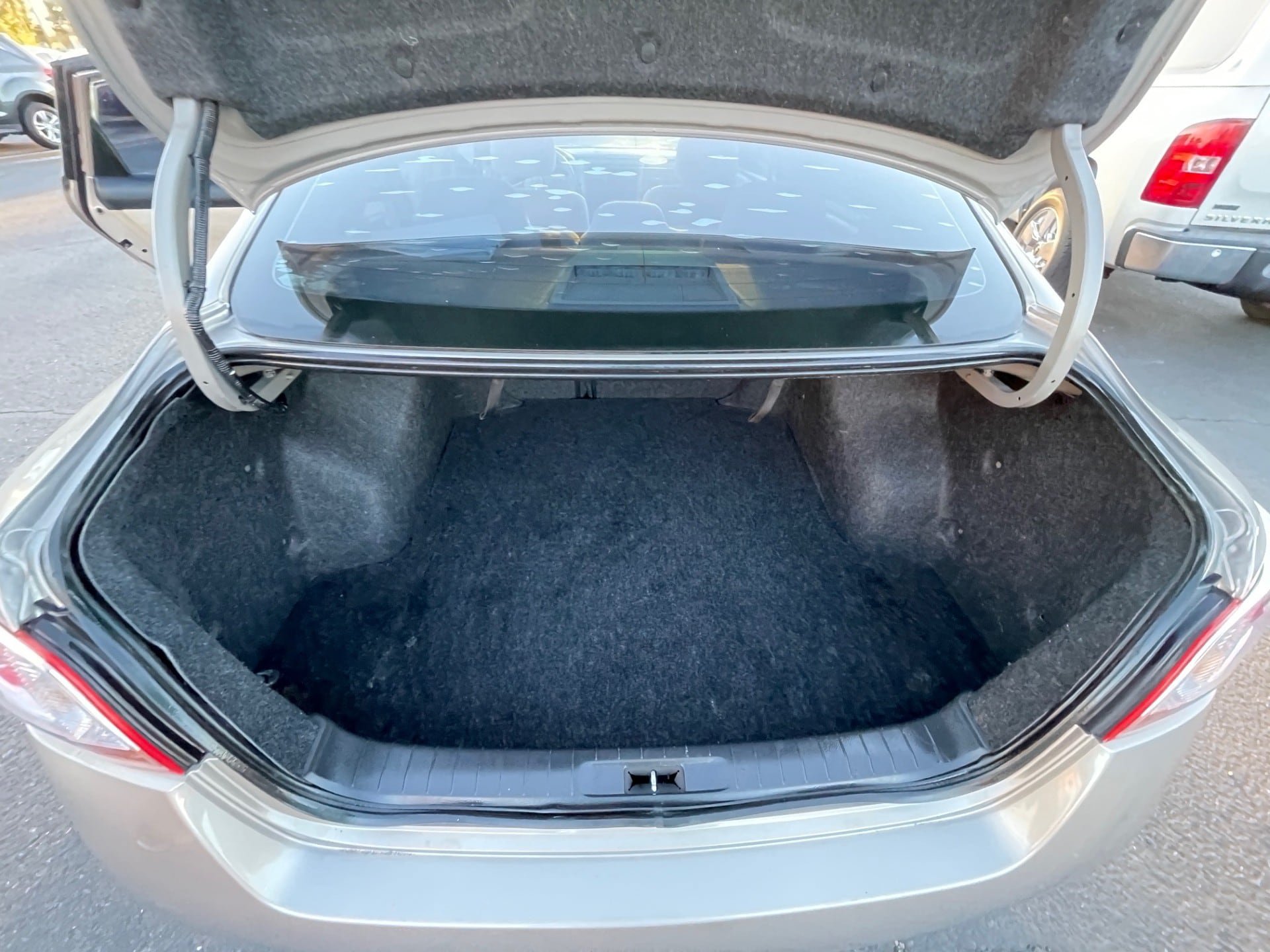 Used 2013 Nissan Altima 2.5 S FWD image 20
