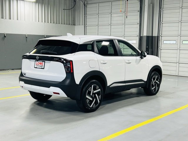 New 2025 Nissan Kicks SV image 15