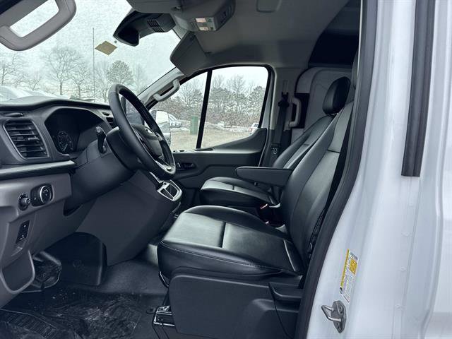 Used 2024 Ford Transit 350 Low Roof AWD w/ Load Area Protection Package image 32