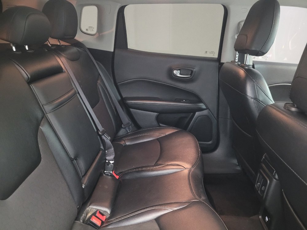 Used 2020 Jeep Compass Latitude image 19