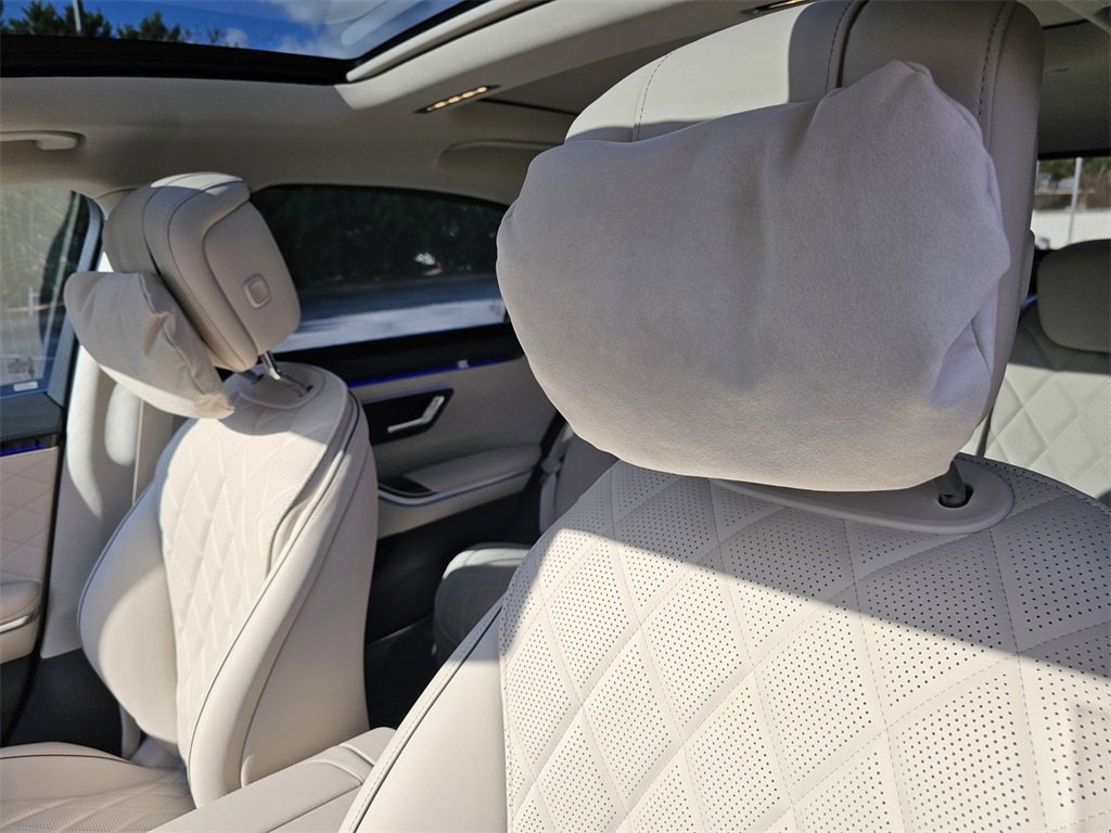 New 2026 Mercedes-Benz S 580 4MATIC Sedan image 17