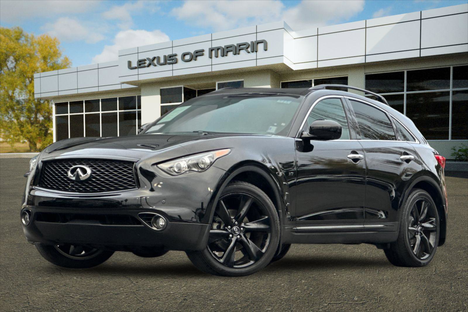 Used 2017 INFINITI QX70 AWD w/ Premium Package image 1
