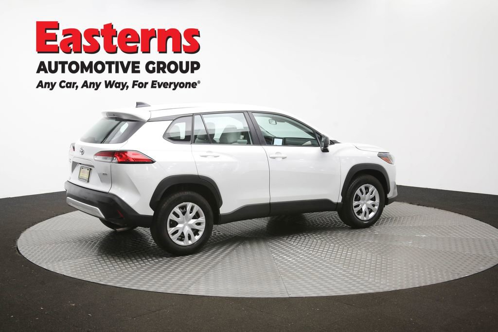 Used 2024 Toyota Corolla Cross L AWD/4WD image 41