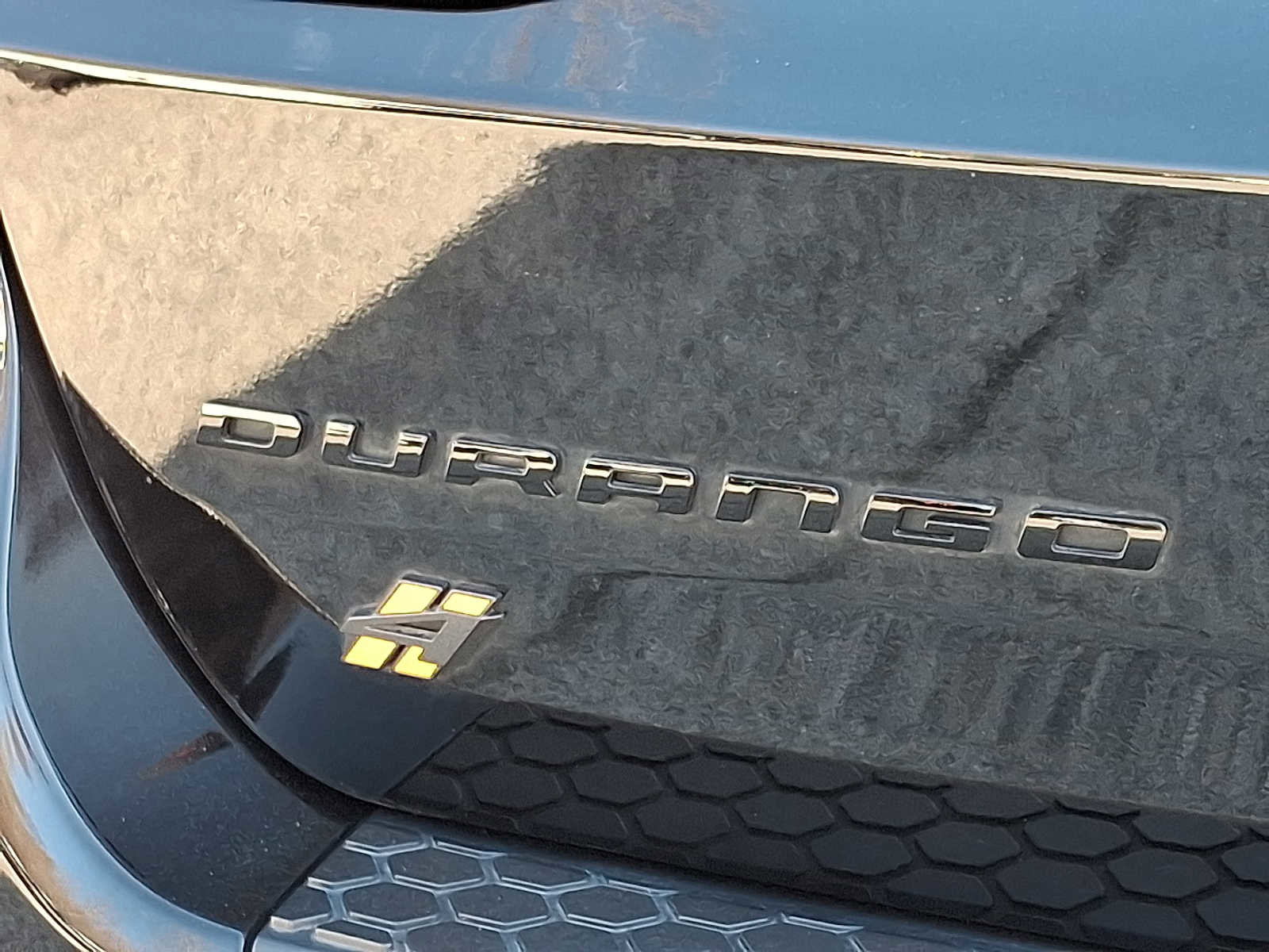 Used 2023 Dodge Durango R/T w/ Hemi Orange Plus Package image 35