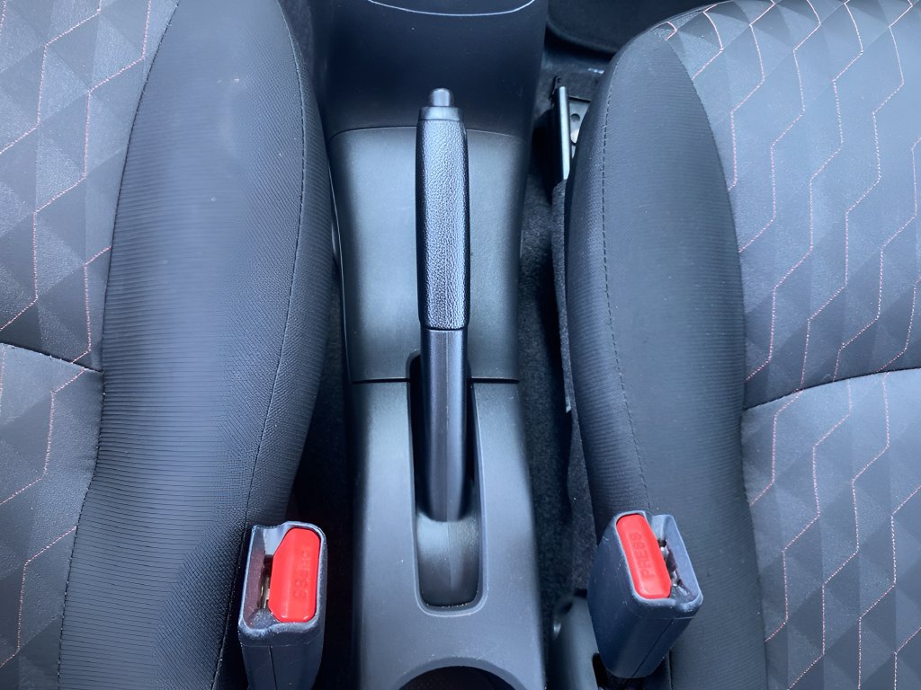 Used 2024 Mitsubishi Mirage ES FWD image 19