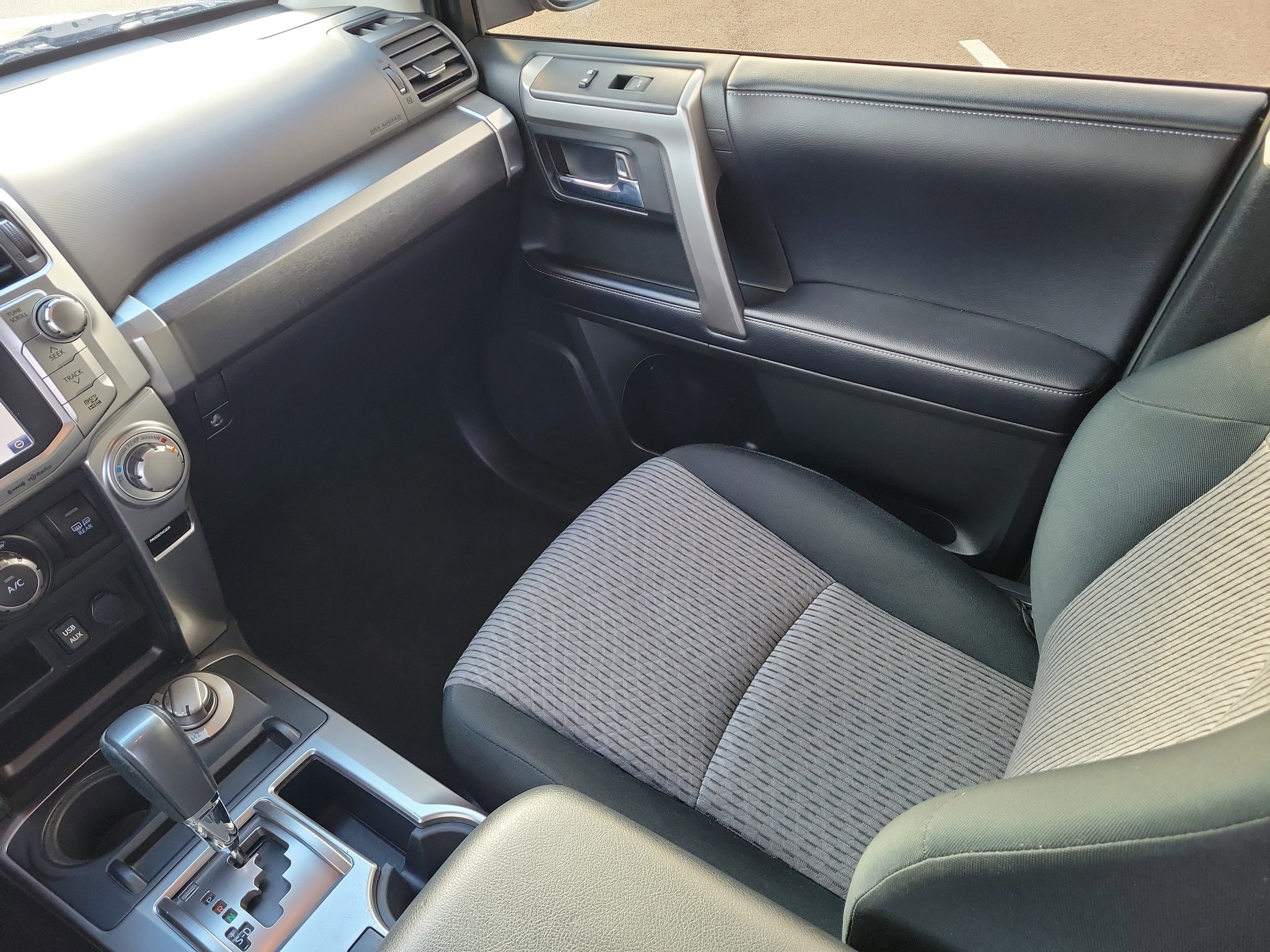 Used 2018 Toyota 4Runner SR5 image 19