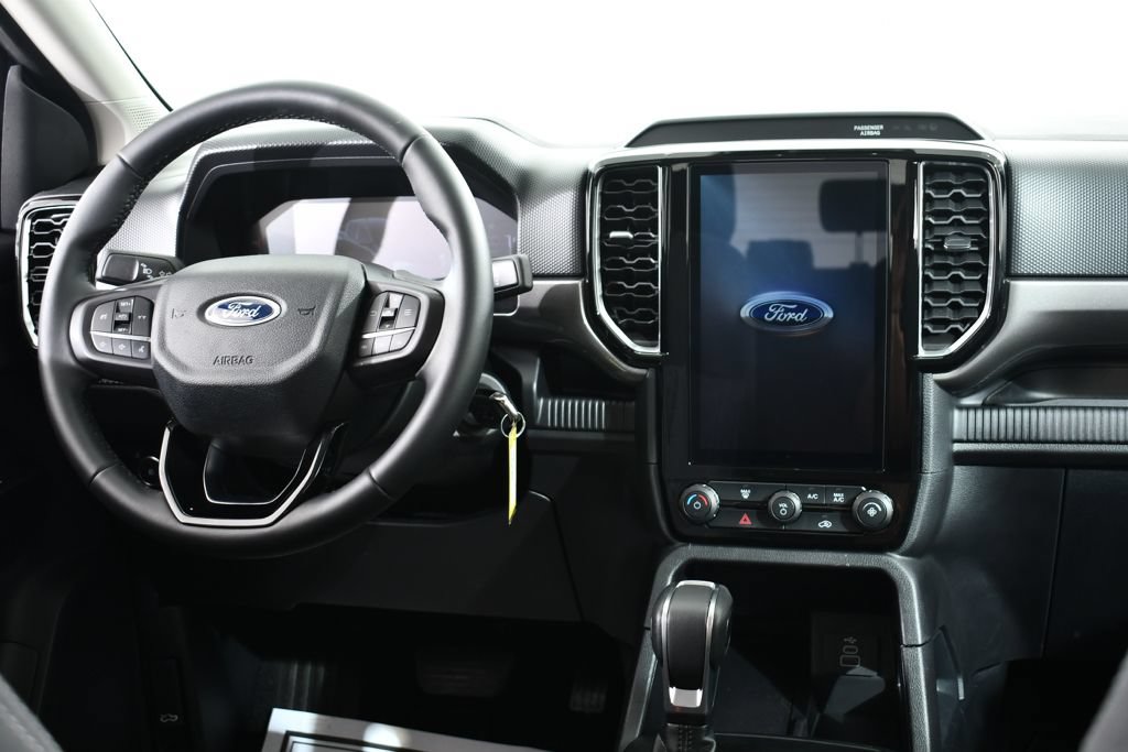 Used 2025 Ford Ranger XLT w/ FX4 Off-Road Package AWD/4WD image 8