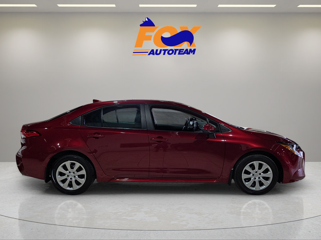 Certified 2026 Toyota Corolla LE FWD image 5