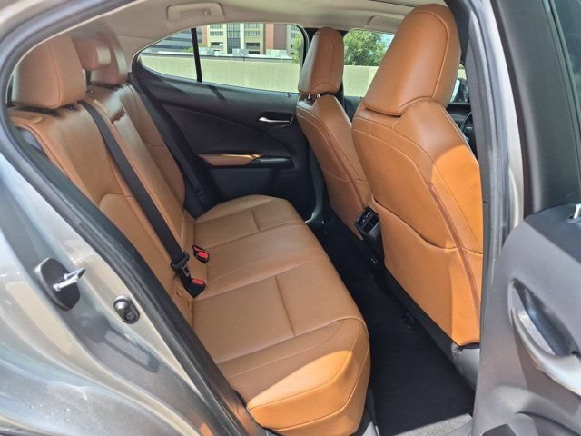 Used 2021 Lexus UX 200 w/ Premium Package FWD image 17