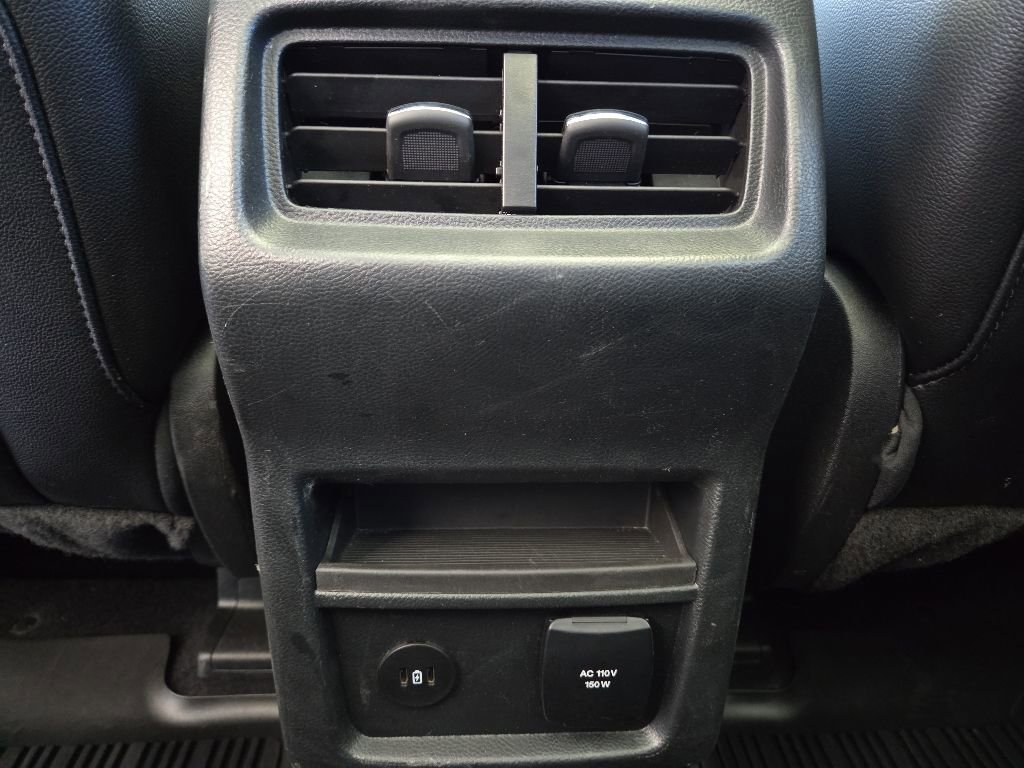 Used 2022 Ford Edge Titanium AWD/4WD image 30