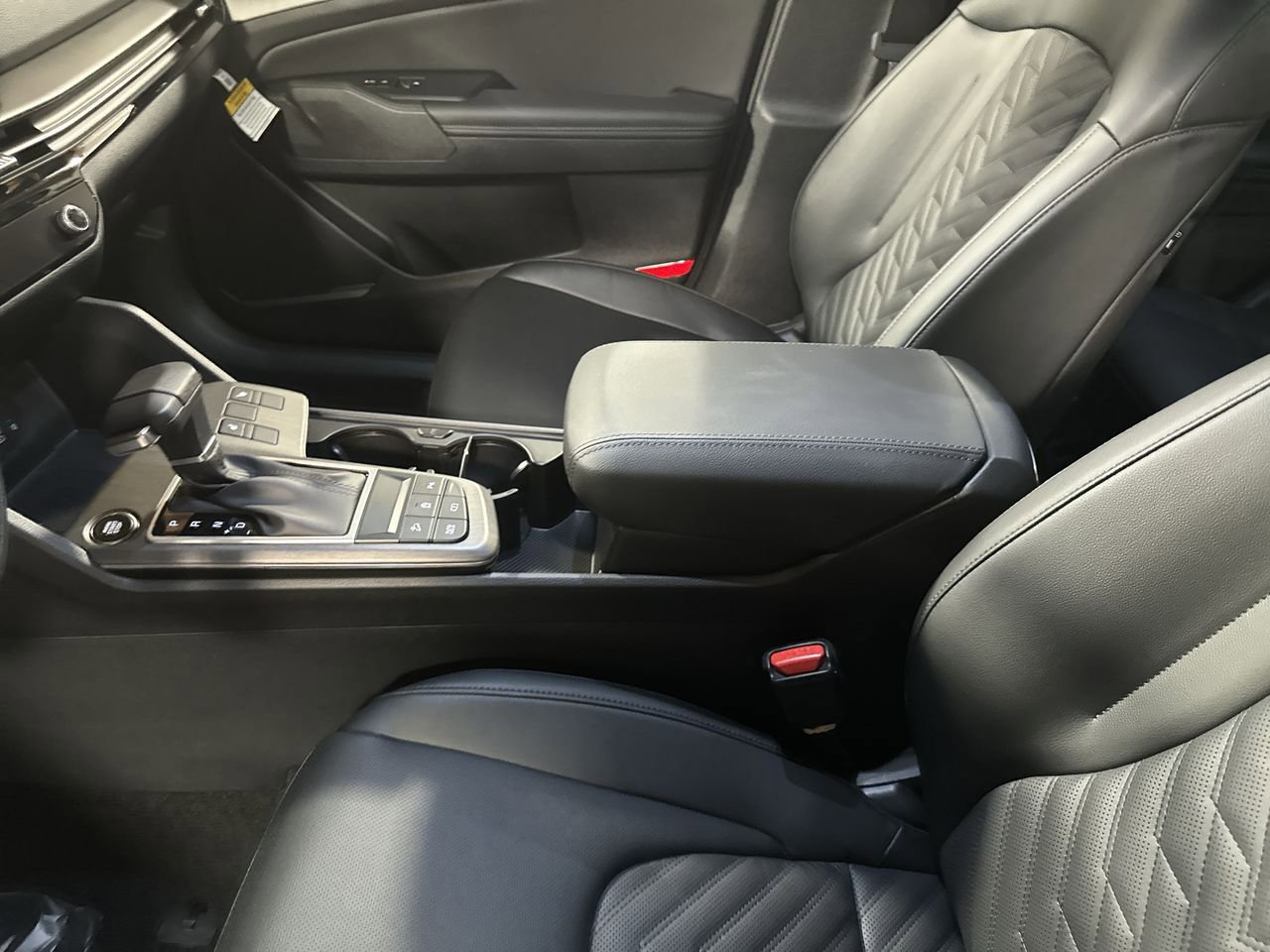 New 2026 Kia Sportage X-Line w/ X-Line Premium Package image 25