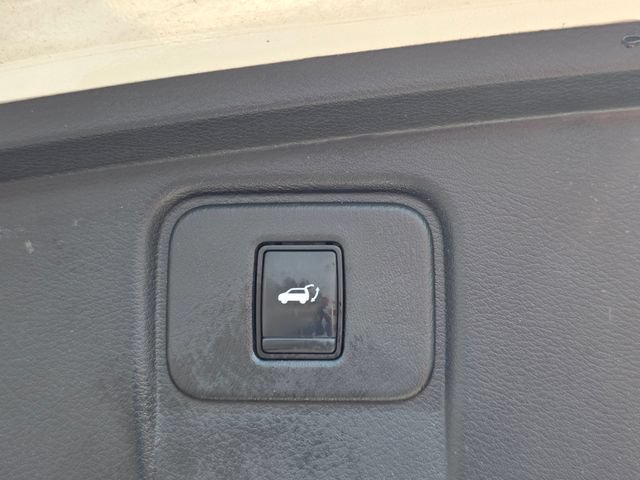 Used 2019 Nissan Murano SL AWD/4WD image 13