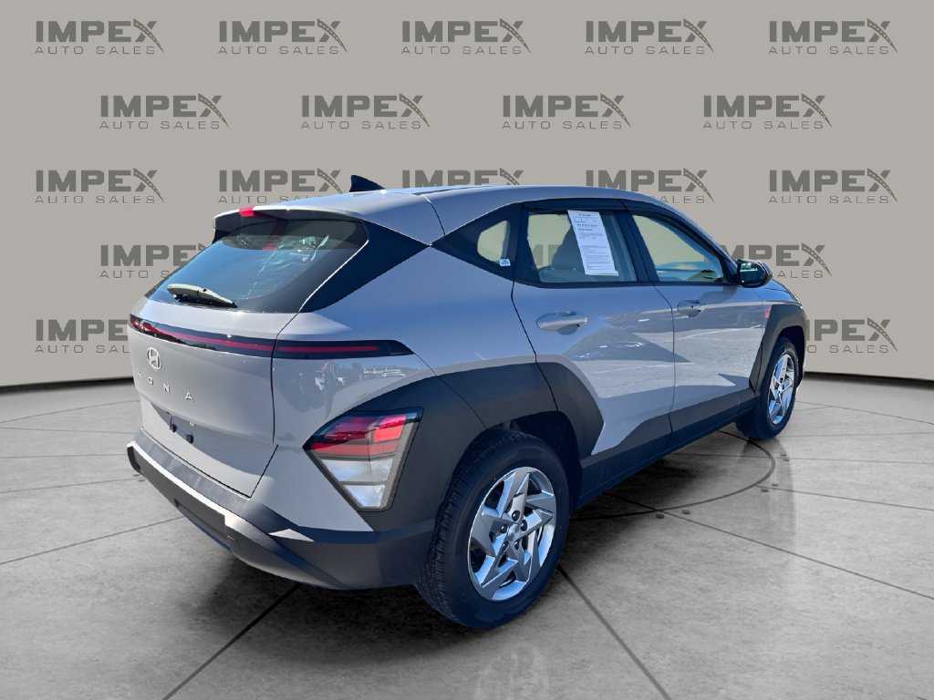 Used 2024 Hyundai Kona SE FWD image 5