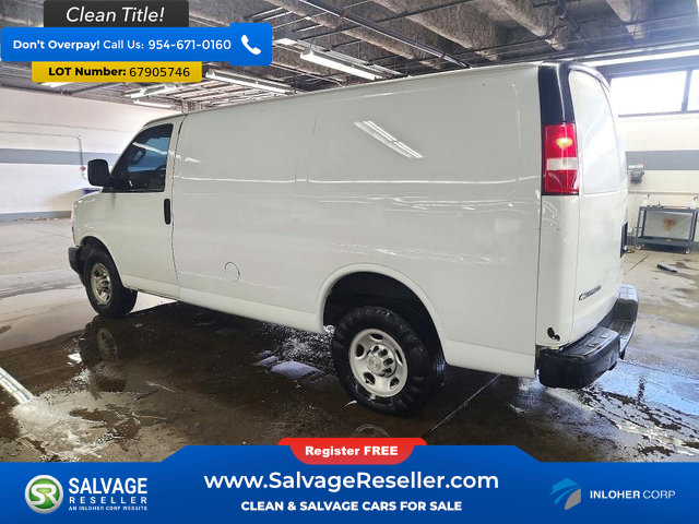 Used 2019 Chevrolet Express 2500 w/ Enhanced Convenience Package RWD image 3