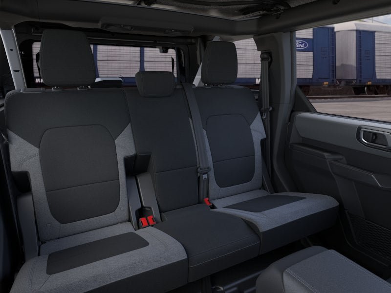 New 2026 Ford Bronco 4-Door AWD/4WD image 11