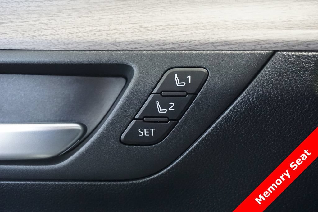 Used 2024 Toyota Grand Highlander AWD image 7