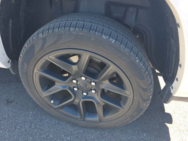 Used 2025 RAM 1500 Laramie w/ Night Edition AWD/4WD image 17