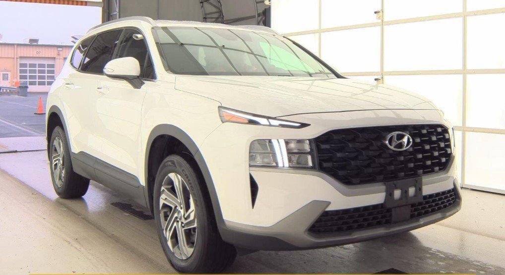 Certified 2023 Hyundai Santa Fe SEL w/ Cargo Package image 4