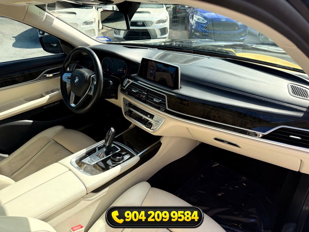 Used 2017 BMW 740i RWD image 36