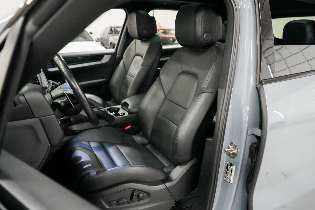 Used 2024 Porsche Cayenne image 10