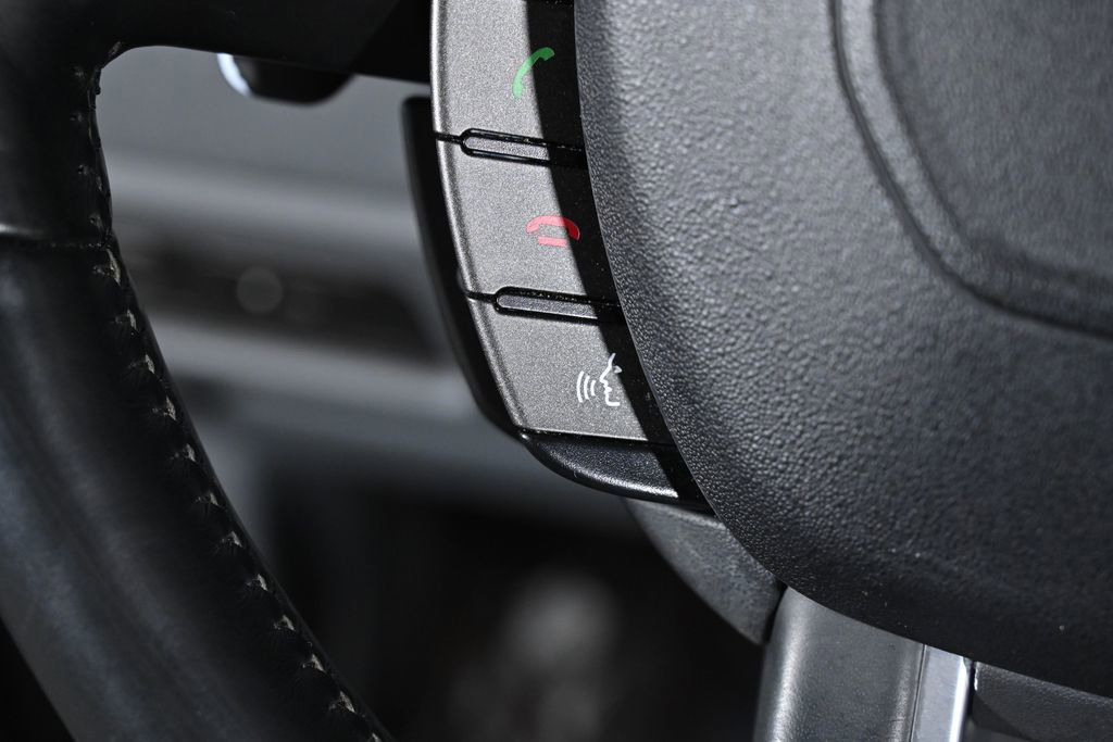 Used 2016 Land Rover Range Rover Evoque SE image 13