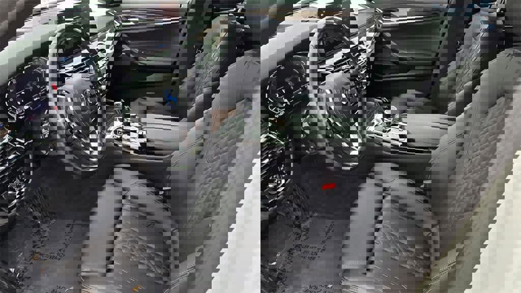 Used 2022 BMW 530e w/ Premium Package image 15