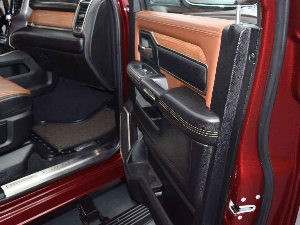 Used 2020 RAM 3500 Limited image 16