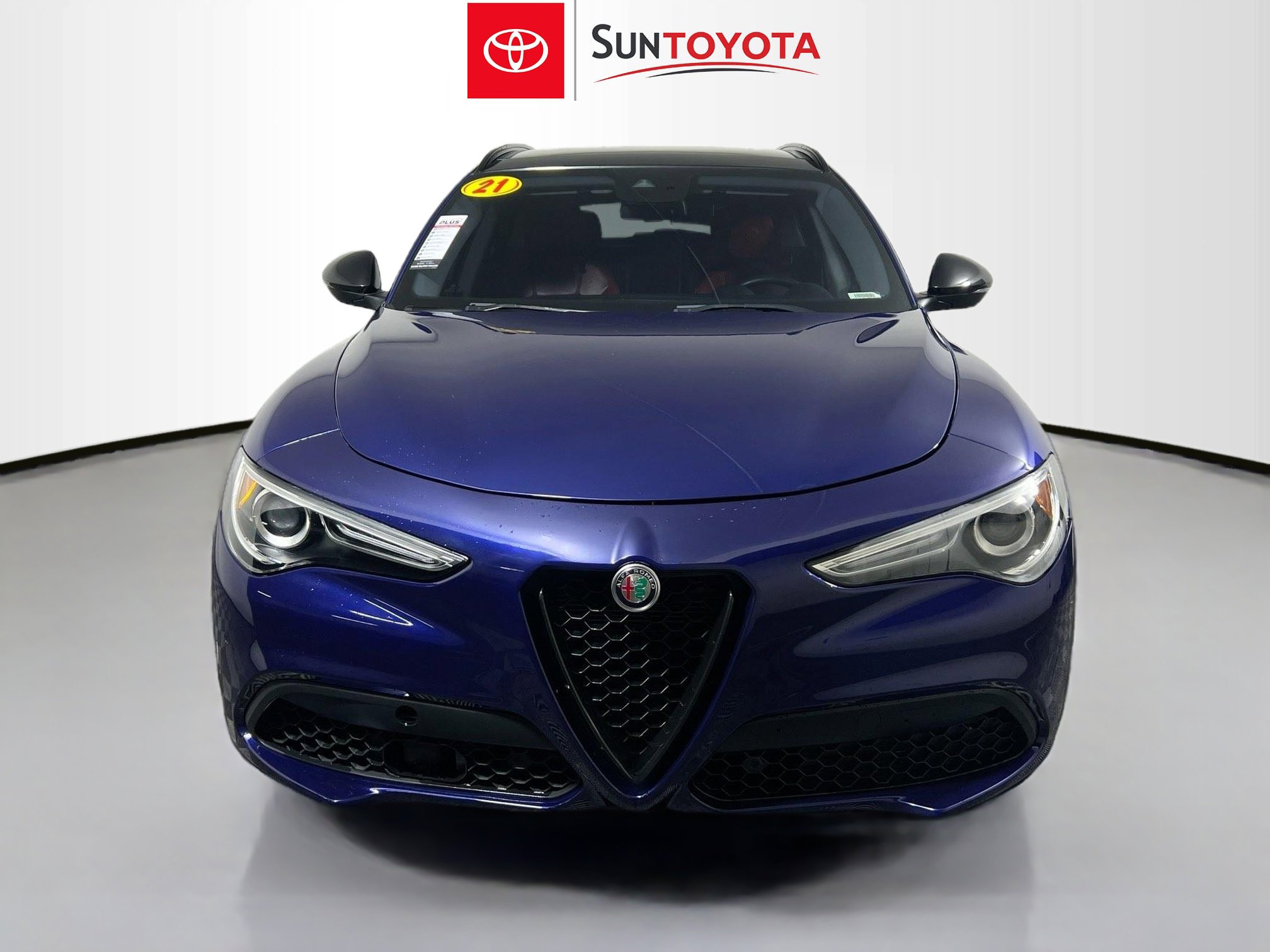 Used 2021 Alfa Romeo Stelvio Ti w/ Nero Edizione AWD/4WD image 10