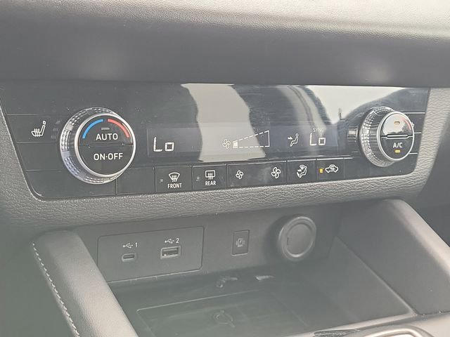 Used 2024 Mitsubishi Outlander SE image 30