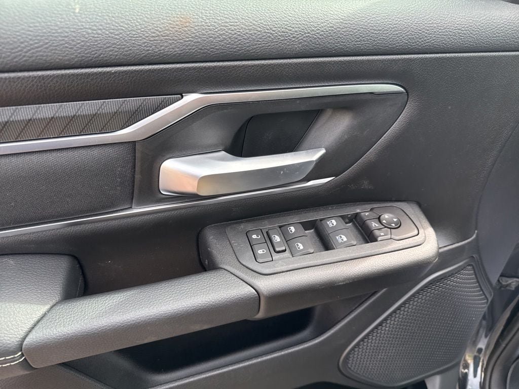 New 2026 RAM 1500 Big Horn AWD/4WD image 17