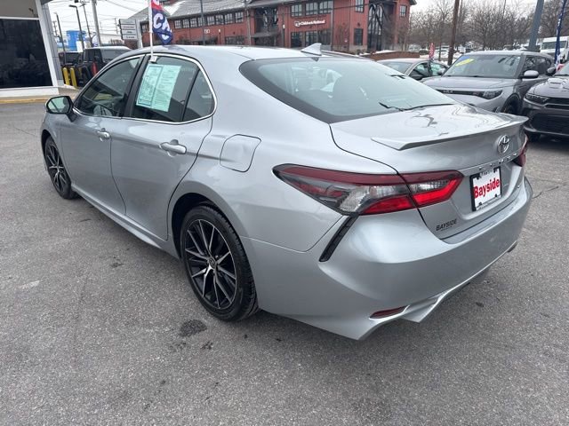 Used 2021 Toyota Camry SE image 31