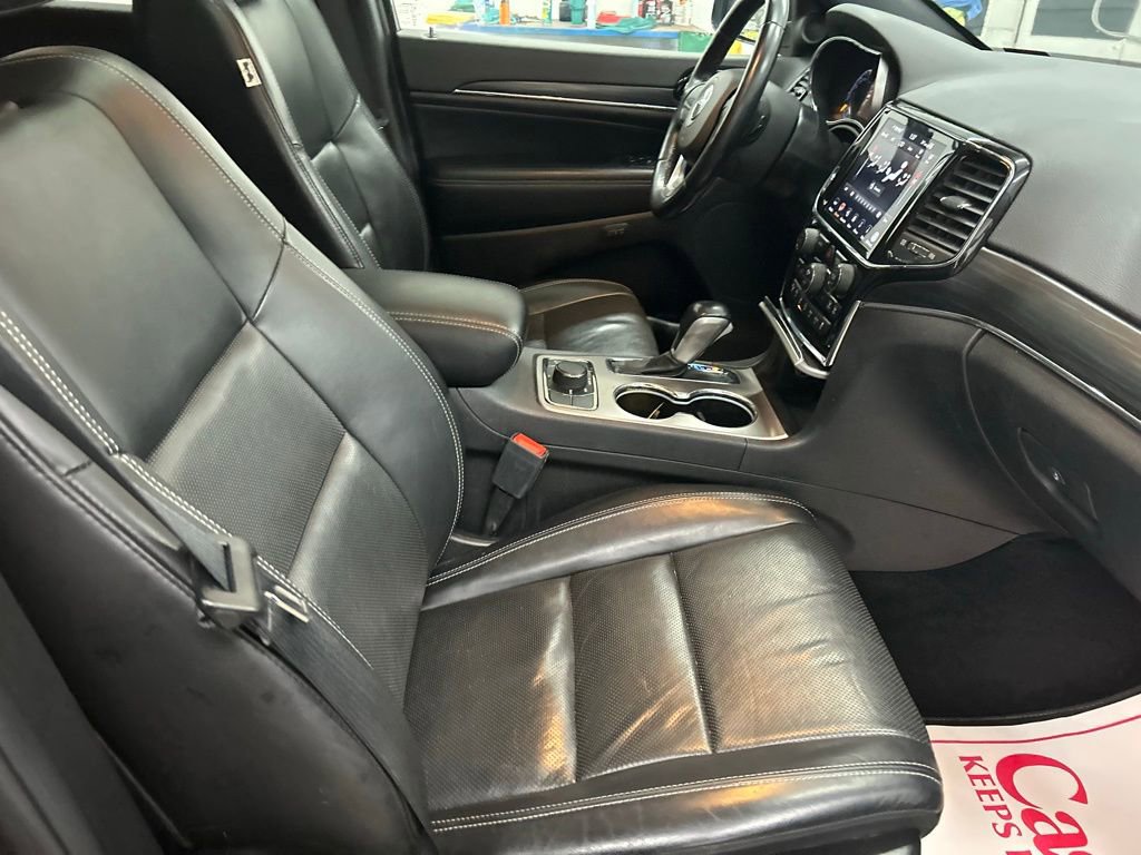 Used 2021 Jeep Grand Cherokee Limited w/ Quick Order Package 28K 80th AWD/4WD image 32
