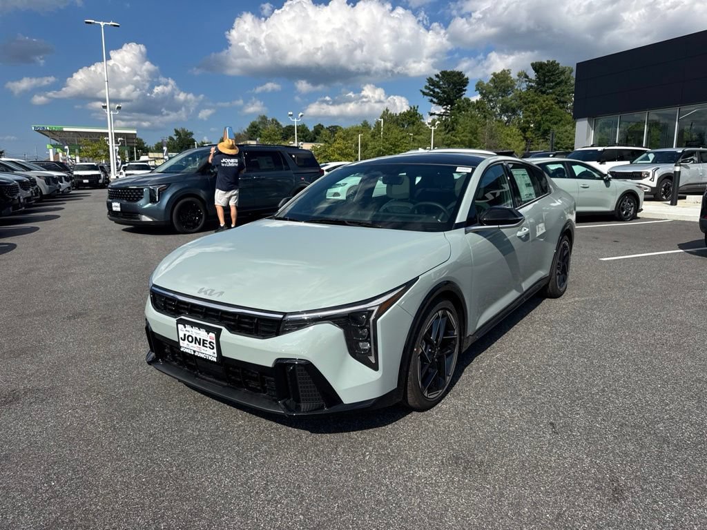 New 2026 Kia K4 GT-Line w/ GT-Line Premium Package