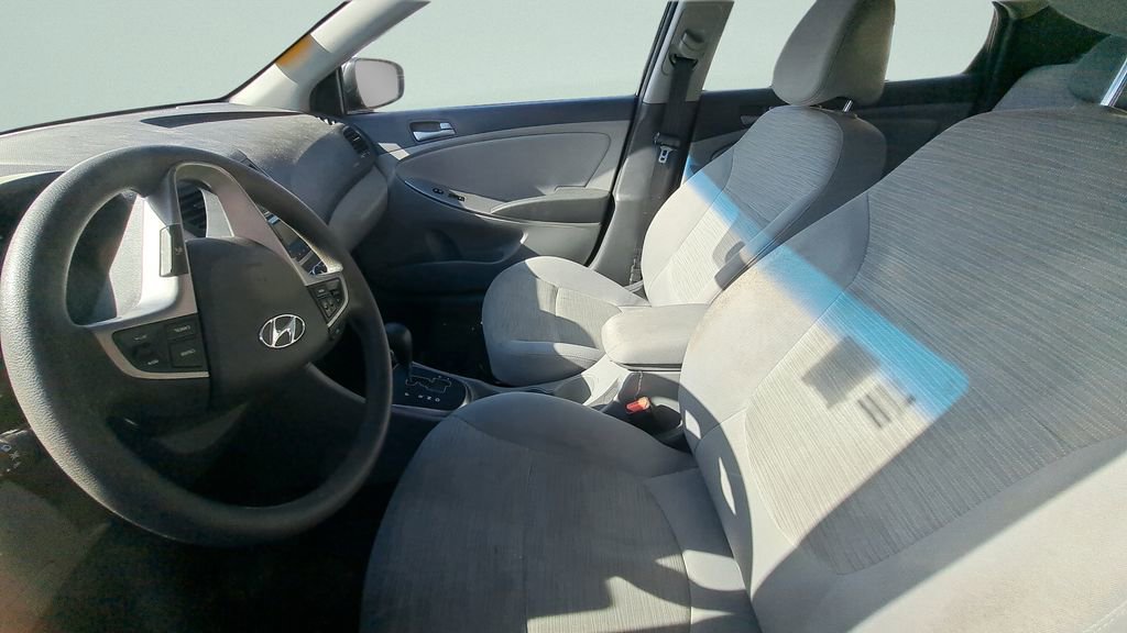 Used 2017 Hyundai Accent Value Edition image 6